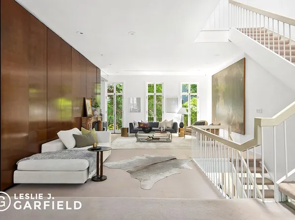 90 Mac Dougal St, New York, NY 10012