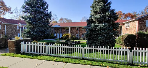 456 Grand Ave #6C Photo 1