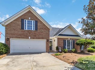 2020 Legend Creek Ln, Charlotte, NC 28227