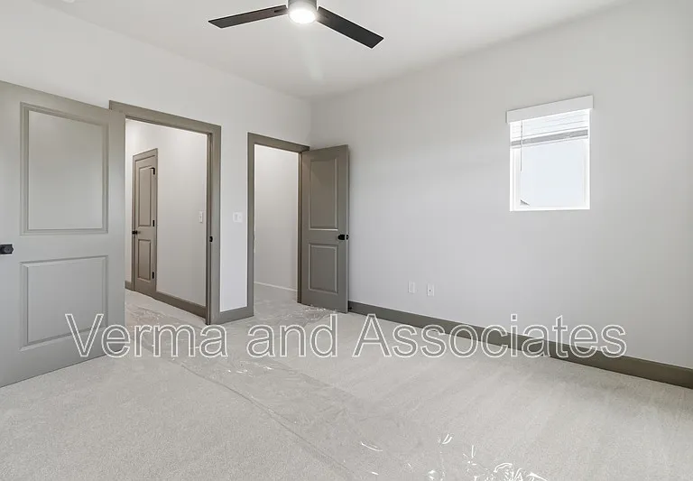 930 Trestle Ln — Photo 29