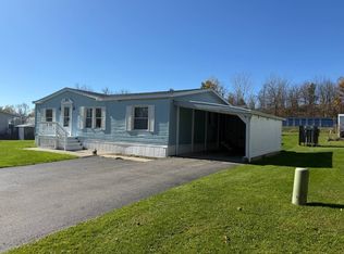 4 Leto Ln, Johnstown, NY 12095