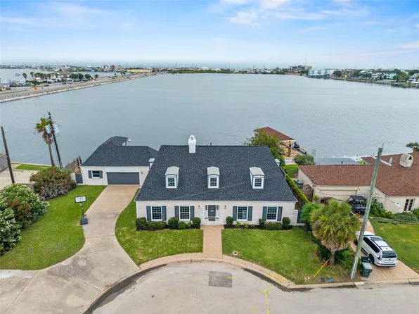 36 S Shore Dr, Galveston, TX 77551