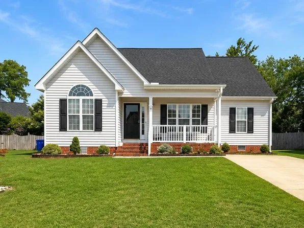 1108 Quarterpath Drive, Winterville, NC 28590