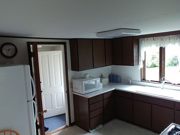 Kitchen with appliances