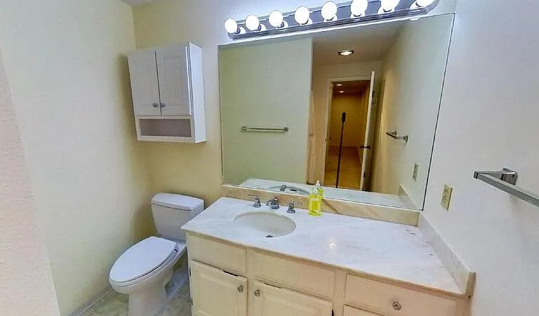16921 Inglewood Rd NE #A-303 — Photo 19