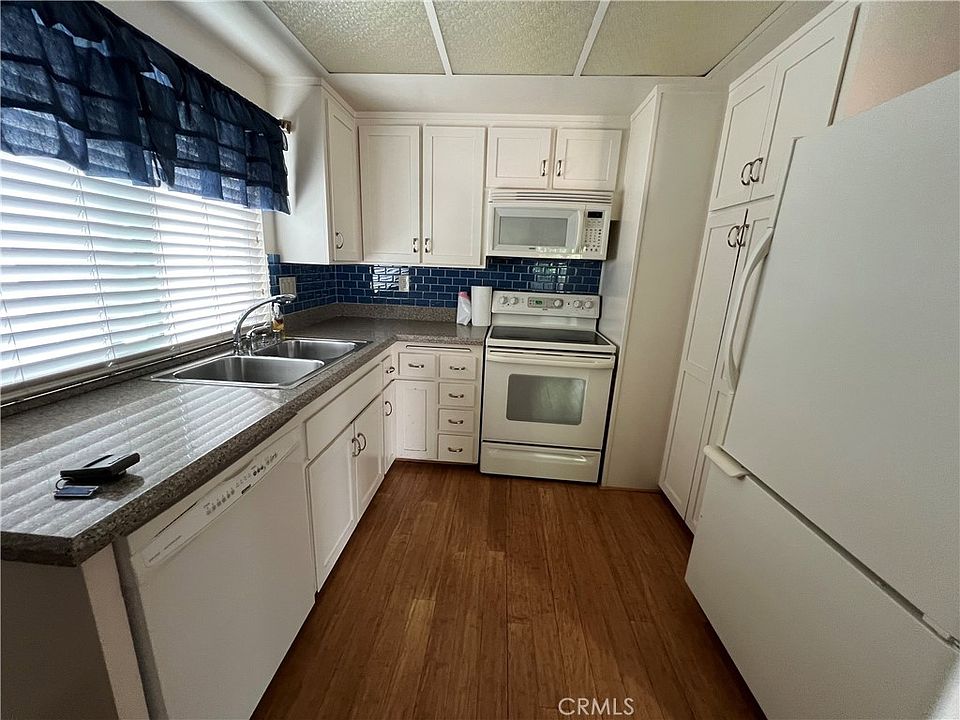 1st image of 1434 Royal Oaks Dr