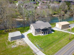520 River Ford Rd, Maryville, TN 37804