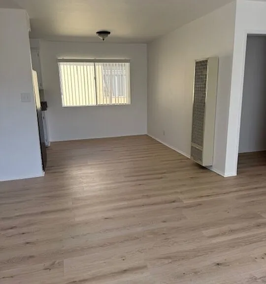 559 Hyde Park Pl #3 — Photo 4