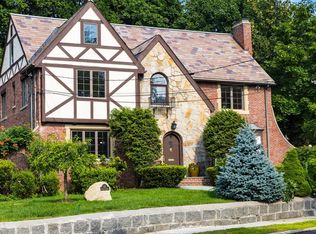 421 Waverley Ave, Newton, MA 02458