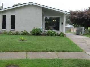 26347 Stretten Ct, Madison Heights, MI