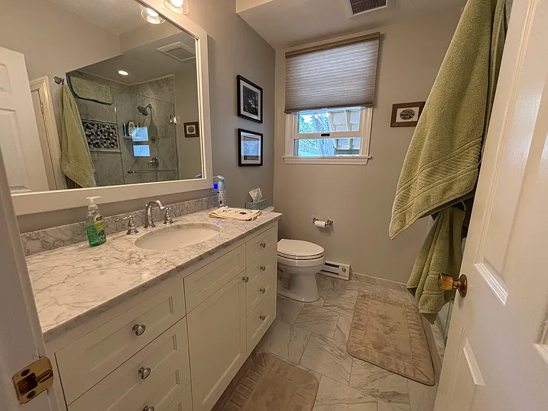 327 Shore Rd #B — Photo 14
