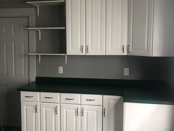 4th image of 36 Magnolia Ave #1