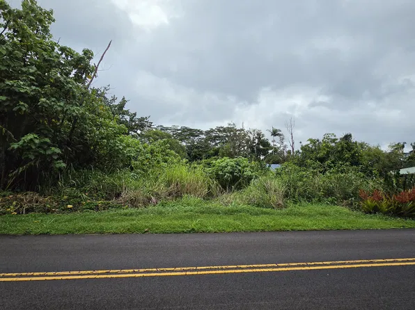 Puni Mauka Loop, Pahoa, HI 96778