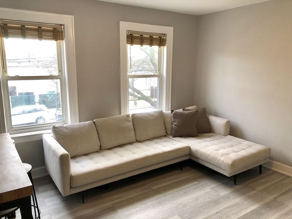 2nd image of 2234 43rd St #2