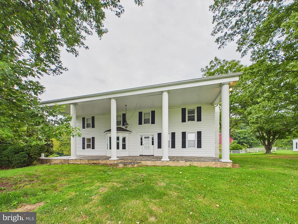 1510 Loudoun Dr