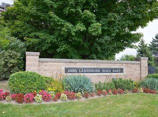 1535 Lakeshore Rd E #1607, Mississauga, ON