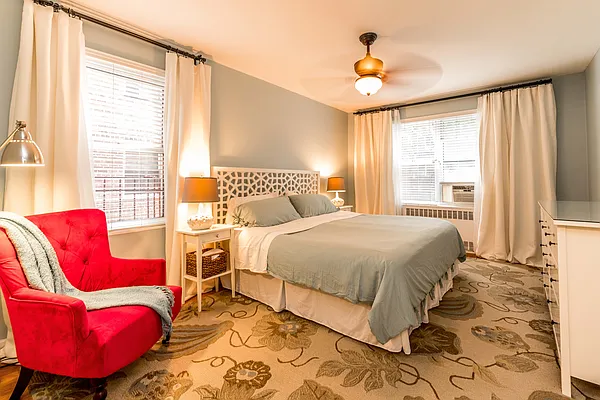 Sold by Keller Williams Realty Landmark | media 13