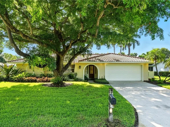 5651 Eichen Cir E, Fort Myers, FL 33919