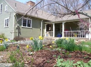 1237 Dunhamtown Brimfield Rd, Brimfield, MA 01010