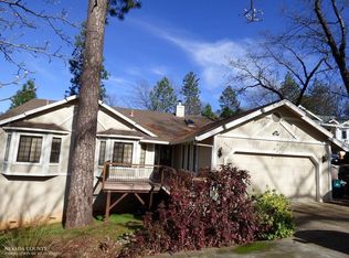 12076 Waxwing Ct, Penn Valley, CA