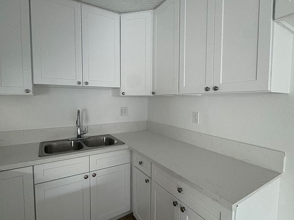 2nd image of 6819 Hinds Ave APT 2
