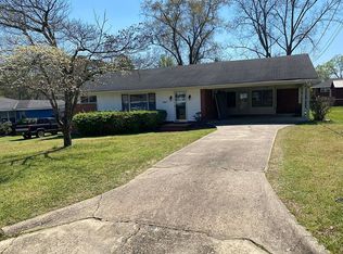 2411 13th Pl, Phenix City, AL 36867