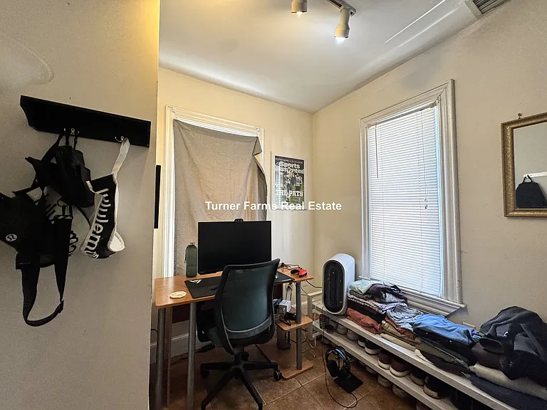 44-46 Ward St — Photo 4
