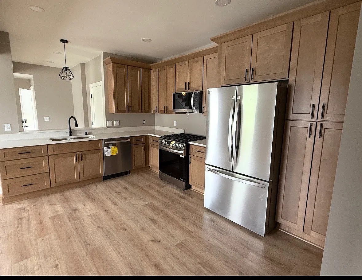 2589 South Delaware Avenue, Unit Upper — Photo 4