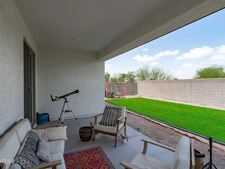 12004 S 173rd Ln — Photo 12