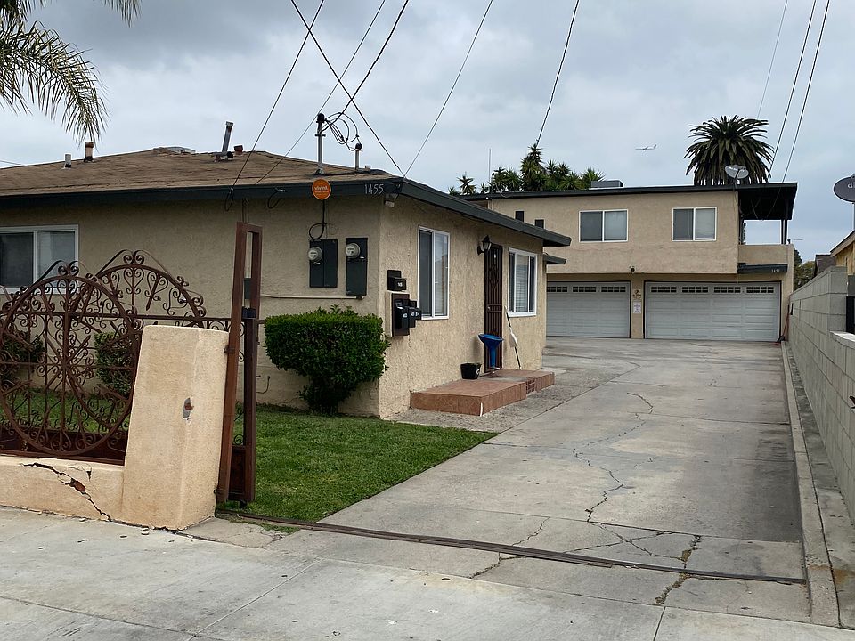 1st image of 1453 W 108th St