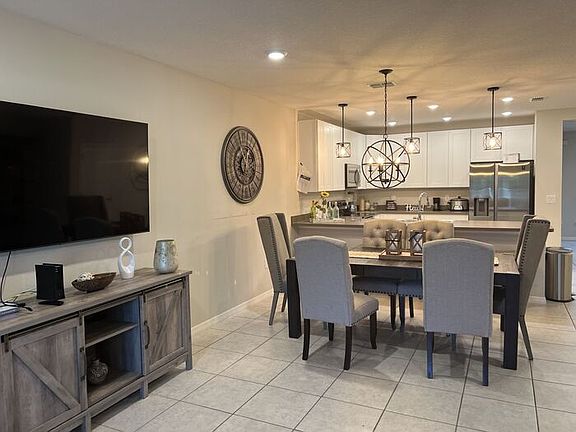 2nd image of 4813 Coral Castle Dr