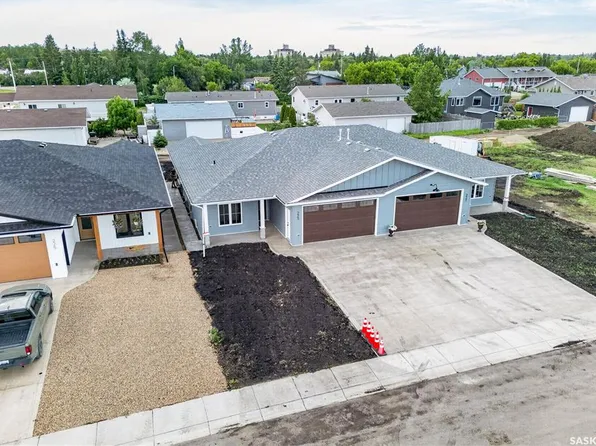 223 Babington AVENUE E, Melfort, SK S0E 1A0