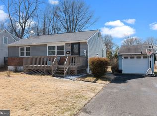 450 Juniper St, Warminster, PA