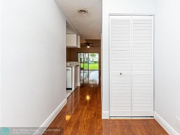 4th image of 16630 Hemingway Dr