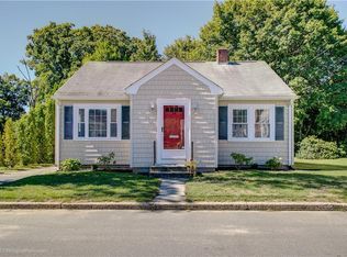14 Cottage St, Lincoln, RI 02865