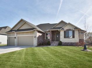 2312 N Loch Lomond Ln, Wichita, KS 67228