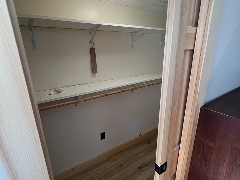 56 Forest Ave — Photo 10