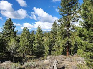 48 Joshua Dr, Cascade, ID 83611