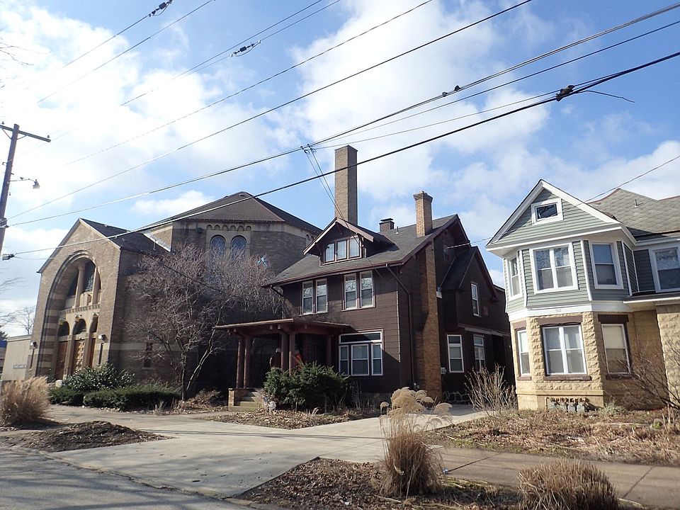 1st image of 926 Liberty St #1