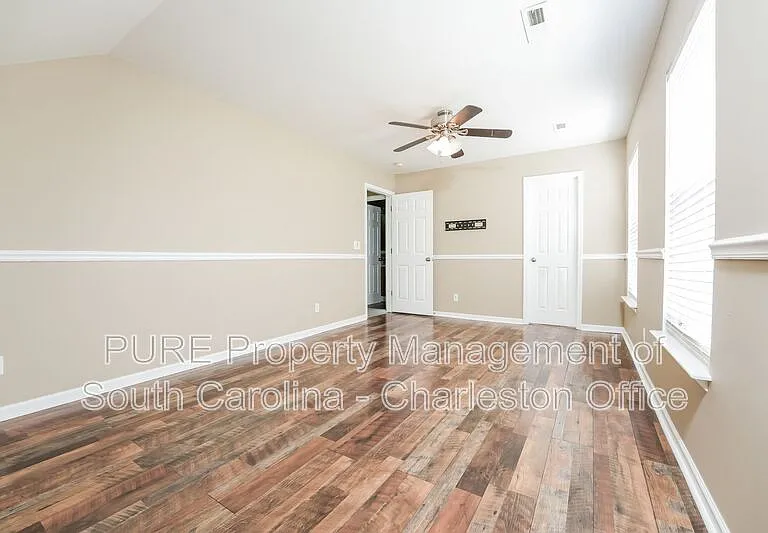 4821 Oak Leaf Rd — Photo 12