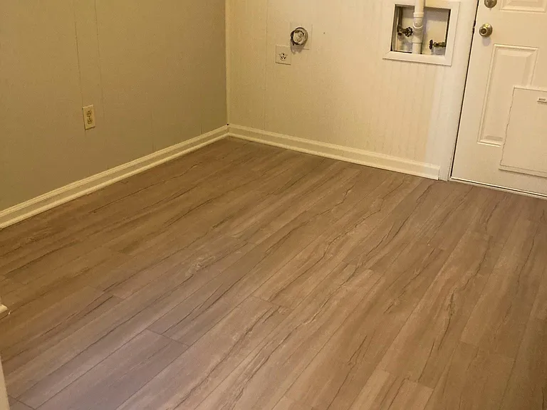 5391 Denwood Ave — Photo 21