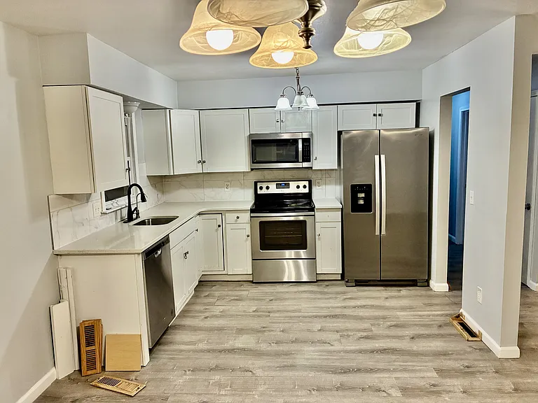 112 Peabody St — Photo 4