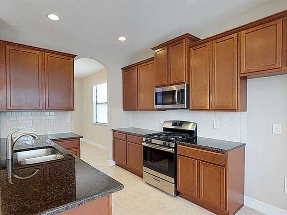Juno - New Home - Kitchen
