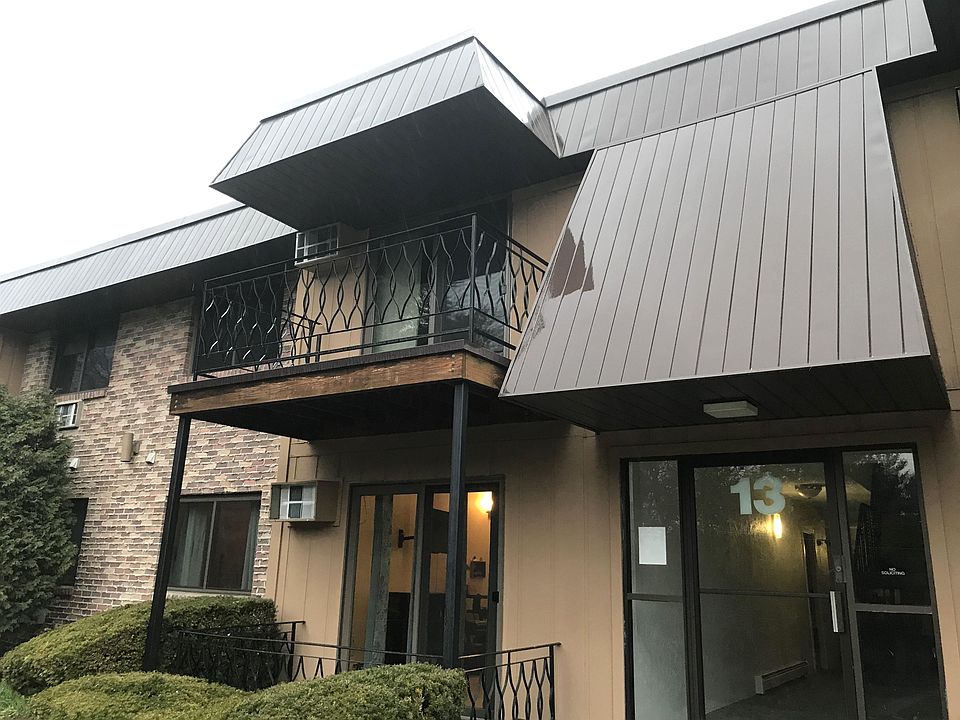 1st image of 13 Strawberry Bank Rd APT 18