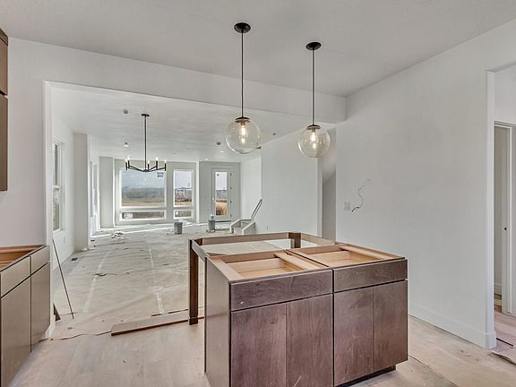 3rd image of 584 N Samantha Trail Ln