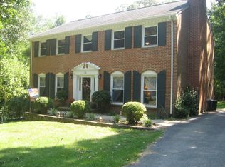 78 Woodbourne Dr, Lynchburg, VA 24502
