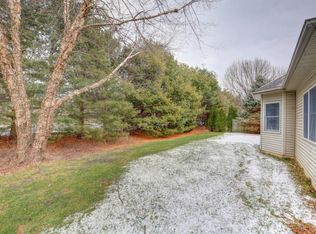 4320 Crossgate Dr, Champaign, IL