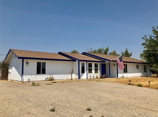 17450 Brook Dr E, Madera, CA 93638