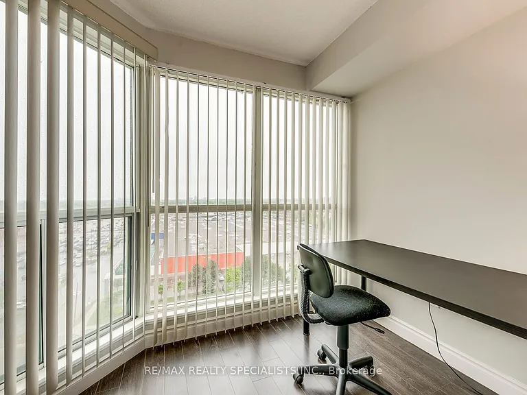 2177 Burnhamthorpe Rd W #1112 — Photo 25