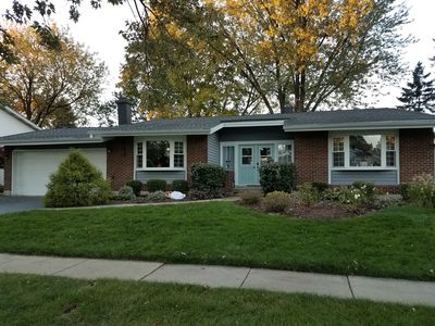2703 Woodridge Dr, Woodridge, IL, 60517